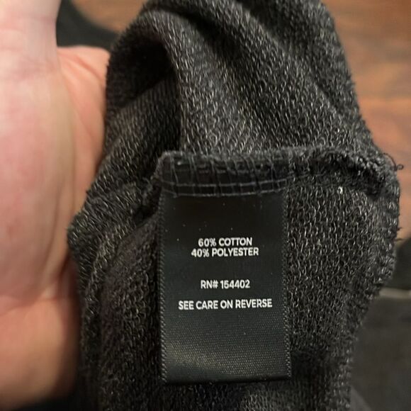 Torrid Poison Band Every Rose Has It’s Thorn Graphic Cold Shoulder Sweatshirt - Picture 14 of 14